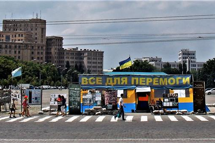 В центре Харькова снесут палатку в честь погибших украинских солдат
