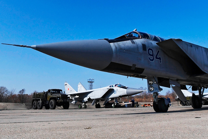 Путину показали МиГ-31 с «Кинжалом»