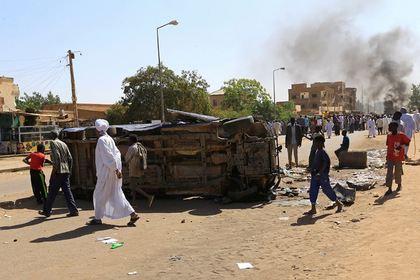 Журналиста российского агентства избили палками в Судане