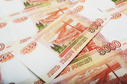 Кассир недовложила в банкомат 28 миллионов рублей