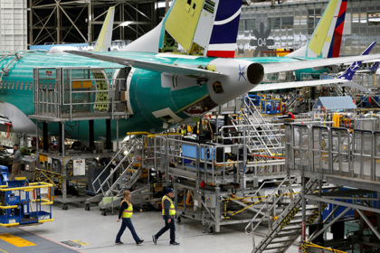 Проблемный самолет оставил Boeing без клиентов