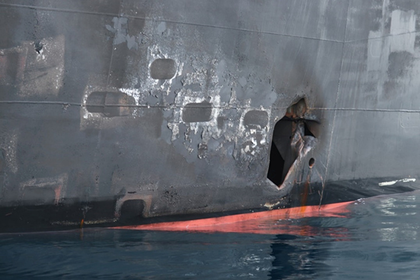 ВМС США показали «вещественные доказательства» атаки Ирана на танкеры