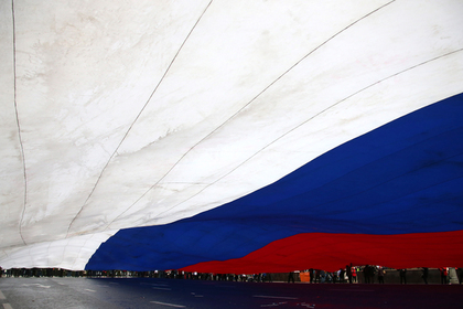 Роскомнадзор потребовал от MDK удалить непристойность с флагом России