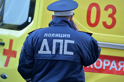 Семеро россиян погибли из-за выехавшей на встречку машины