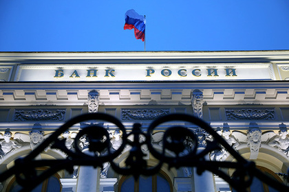 Банк России притормозит рубль