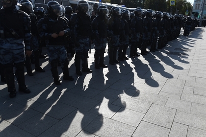 Задержаны еще трое участников несогласованной акции в Москве