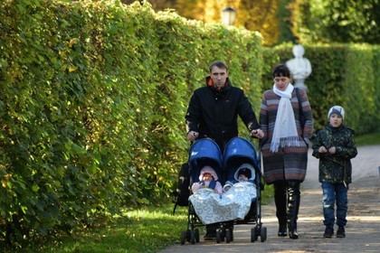Российские многодетные семьи оценили свое финансовое положение