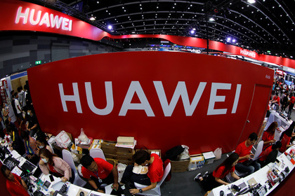 Россия поможет Huawei закупкой 360 тысяч планшетов