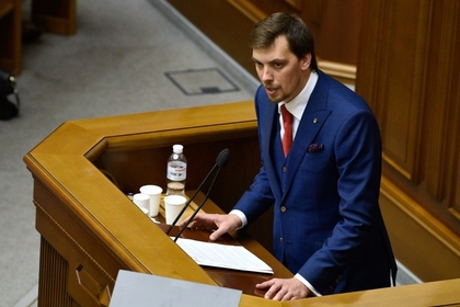 Новый премьер-министр Украины сыграл в «футбольчик по расписанию»