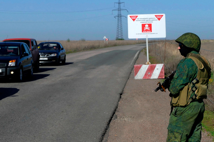 Украина даст России право контролировать перемирие в Донбассе