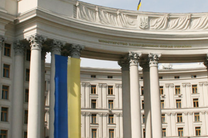 Украина обиделась на венгерского чиновника за слова о Донбассе