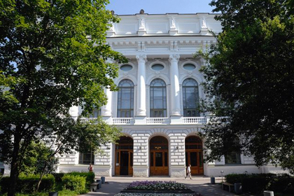 Главное здание СПбГПУ