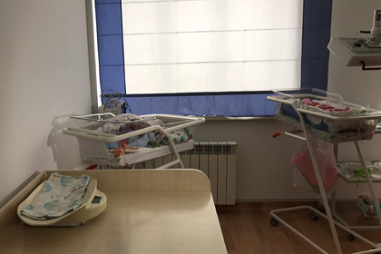 Украинская девочка родила в 12 лет и отказалась от ребенка