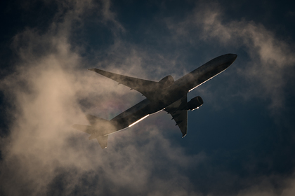 Российский самолет экстренно сел в Минске из-за плохого самочувствия пассажира