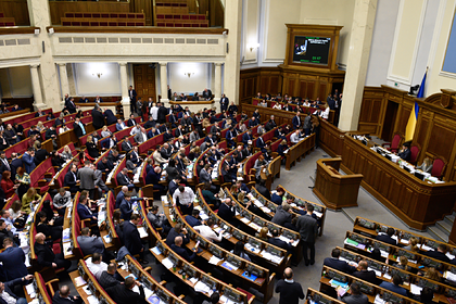 Украинских депутатов уличили в расточительности