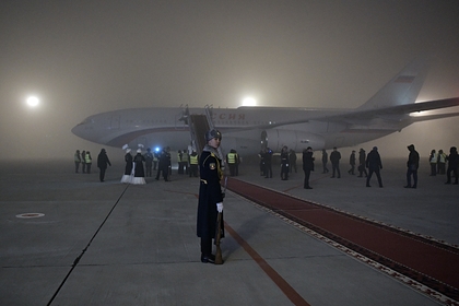 Посадивших самолет Путина в туман пилотов наградили пирогом