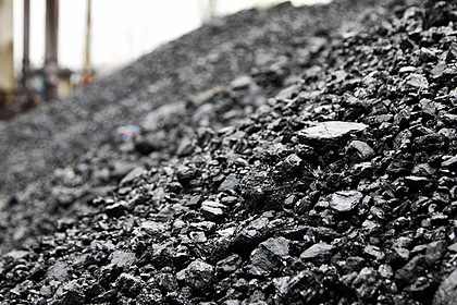 Белорусский олигарх стал поставлять российский уголь на Украину