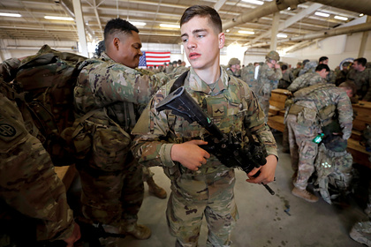 США начали переброску четырех тысяч военных на Ближний Восток