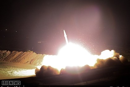 В Иране сообщили о второй волне ракетного удара по базам США