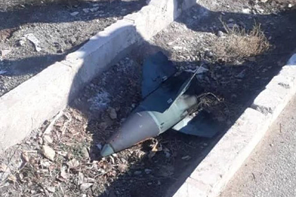 Появилось новое фото предполагаемой части ракеты на месте авиакатастрофы в Иране