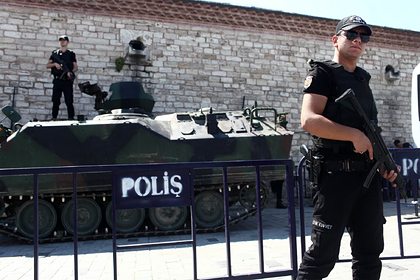 В Турции усилили меры безопасности из-за угроз российскому послу