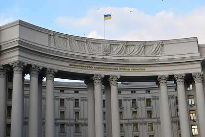 В Киеве оценили 12 шагов по урегулированию ситуации на Украине