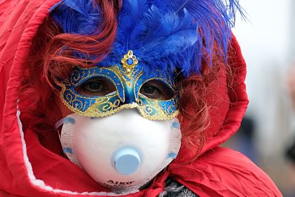 Один из крупнейших в мире карнавалов захотели отменить из-за коронавируса