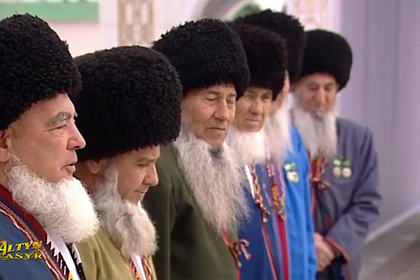 Стариков в Туркмении часами заставляли репетировать в честь визита президента