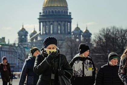 В Петербурге вслед за Москвой закроют все бары и клубы из-за коронавируса