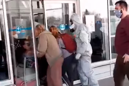 Эвакуированные украинцы отказались от карантина и пытались сбежать из аэропорта
