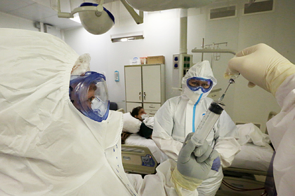 Российские больницы начнут испытывать на пациентах с COVID-19 препарат от Эболы