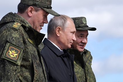 Валерий Герасимов, Владимир Путин и Сергей Шойгу (слева направо)