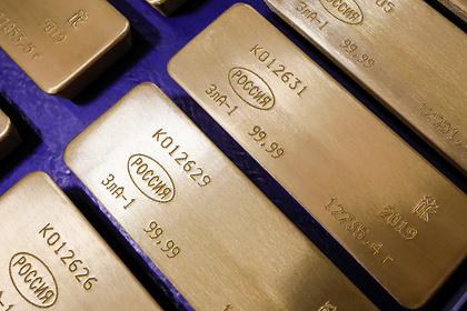 Российские банки ускорили вывоз золота из страны