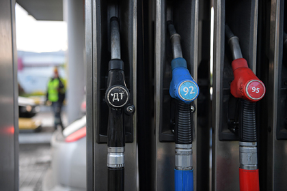 В России оценили рост цен на бензин
