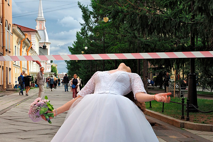 Россиянки бросились замуж после выхода из карантина