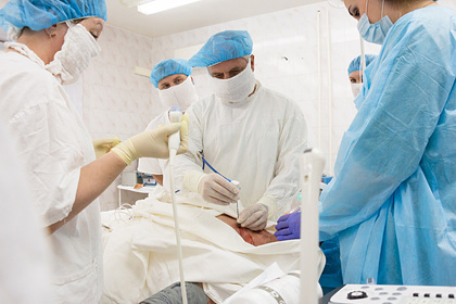 Кемеровские онкологи провели уникальную операцию на легких пациента