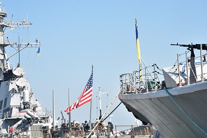 Украина и НАТО договорились усилить присутствие альянса в Черном море