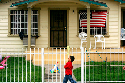 Американцы испугались остаться без жилья из-за кризиса