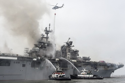 Стало известно о пострадавших при пожаре на американском военном корабле