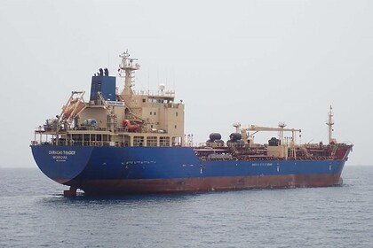 Пираты в Гвинейском заливе напали на танкер с россиянами
