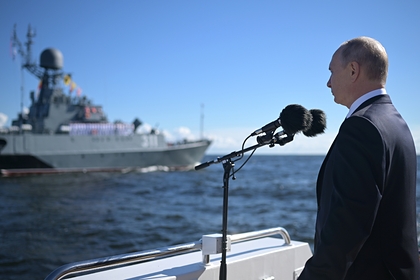 Путин рассказал о планах вооружить ВМФ уникальными гиперзвуковыми комплексами