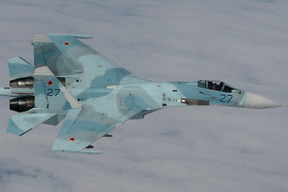 Российский Су-27 вновь перехватил самолет-разведчик США над Черным морем