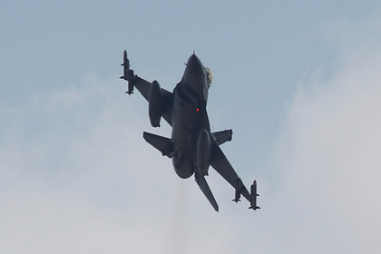 Турецкие F-16 подлетели к Еревану на расстояние воздушного удара