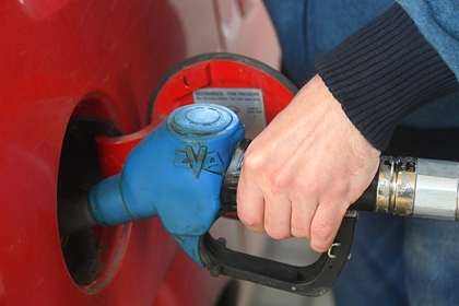 Российские водители раскрыли способы сэкономить на бензине