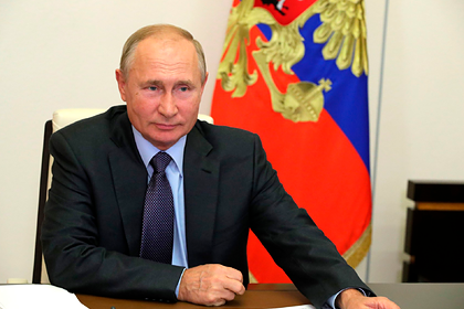Путин поддержал идею изменить конституцию Белоруссии
