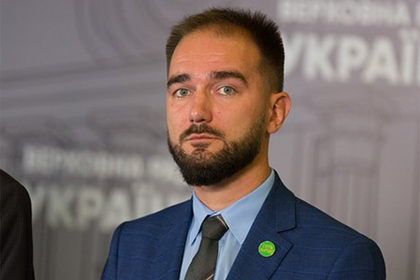 Депутат от партии Зеленского оказался судим за кражу четырех бутылок пива