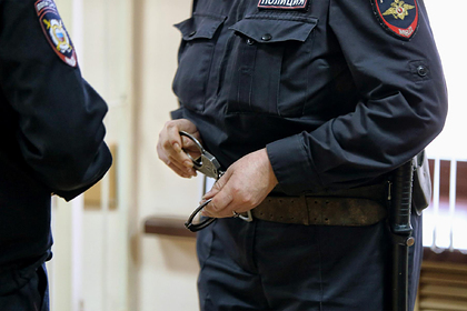 Похитившая 25 миллионов рублей ради мужа российская кассирша получила срок