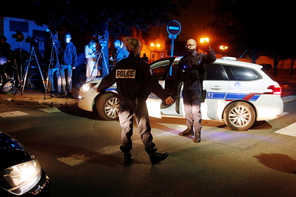 По делу об убийстве преподавателя во Франции задержали уже десять человек