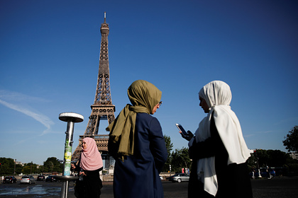Париж потребовал от мусульманских стран прекратить бойкот французских товаров