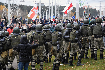 МВД Белоруссии объяснило использование гранат и пуль против протестующих